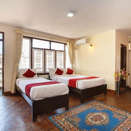 Kathmandu Nomad Hotel מראה חיצוני תמונה