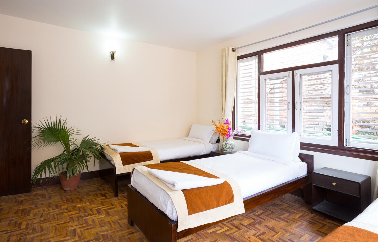 Kathmandu Nomad Hotel מראה חיצוני תמונה