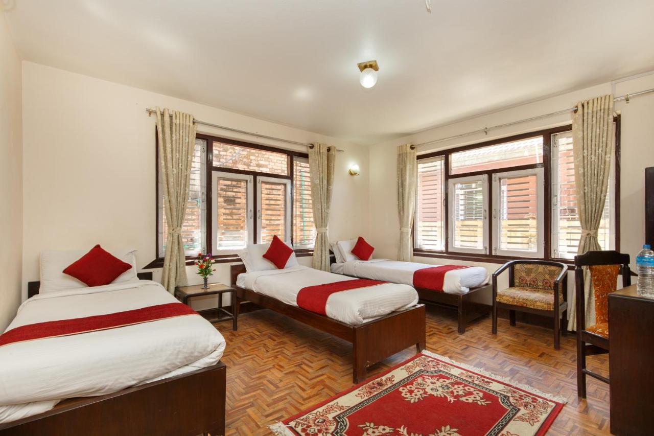 Kathmandu Nomad Hotel מראה חיצוני תמונה