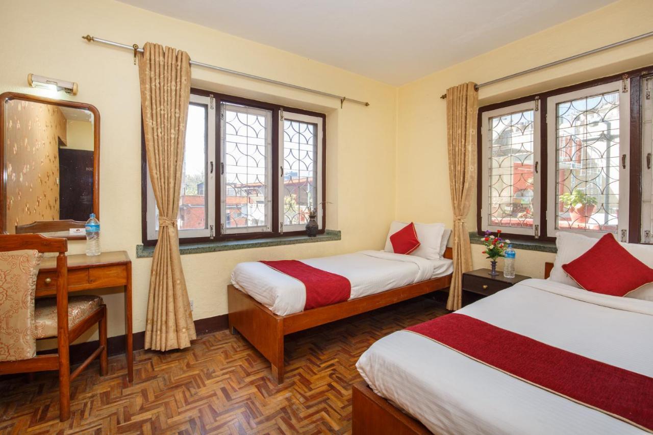 Kathmandu Nomad Hotel מראה חיצוני תמונה